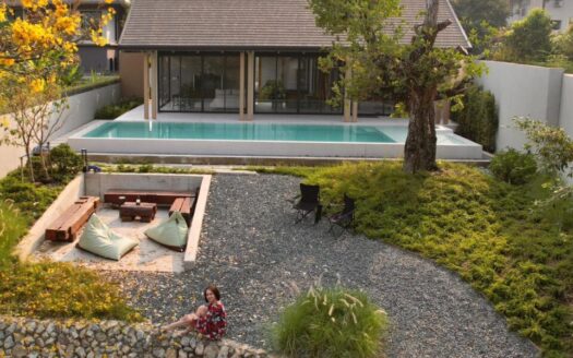 Vila de Luxo com Piscina
